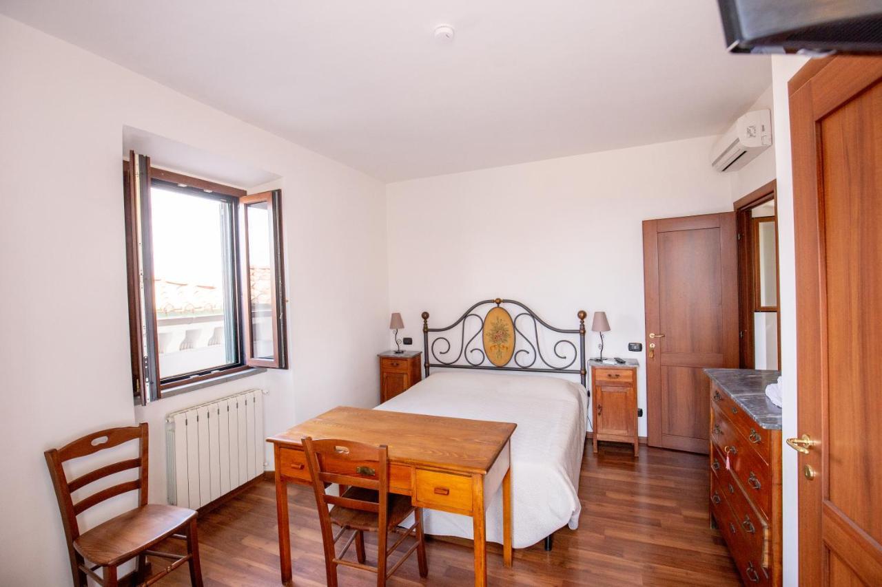 Ferienwohnung Antica Dimora Della Chiesa Olevano Romano Exterior foto